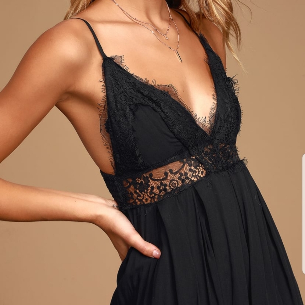 WIDE LEG JUMPSUIT